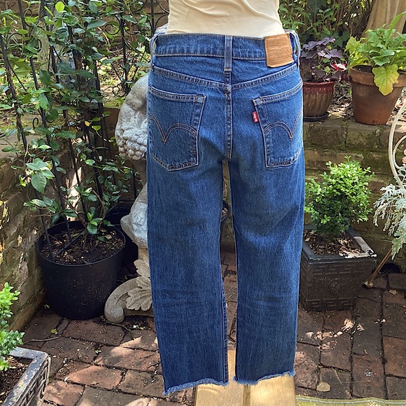Levi’s wedgie straight size 26 - Picture 2 of 2